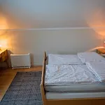 Prázdninový dům Fredfullt Hus Ved Oksfjordvannet Storslett